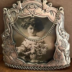 Vintage Style Ornate Silver Photo Frame
